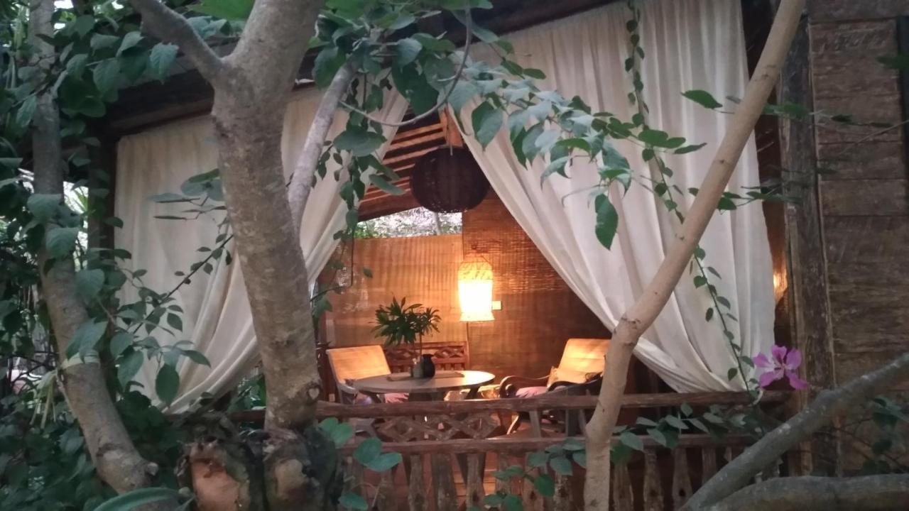 Villas Light House - Eco-Traditional Joglo Gili Trawangan Exteriér fotografie
